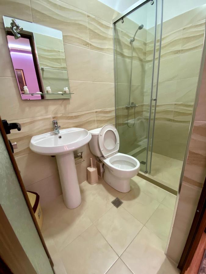 Vila A Hotel Korce Ngoại thất bức ảnh