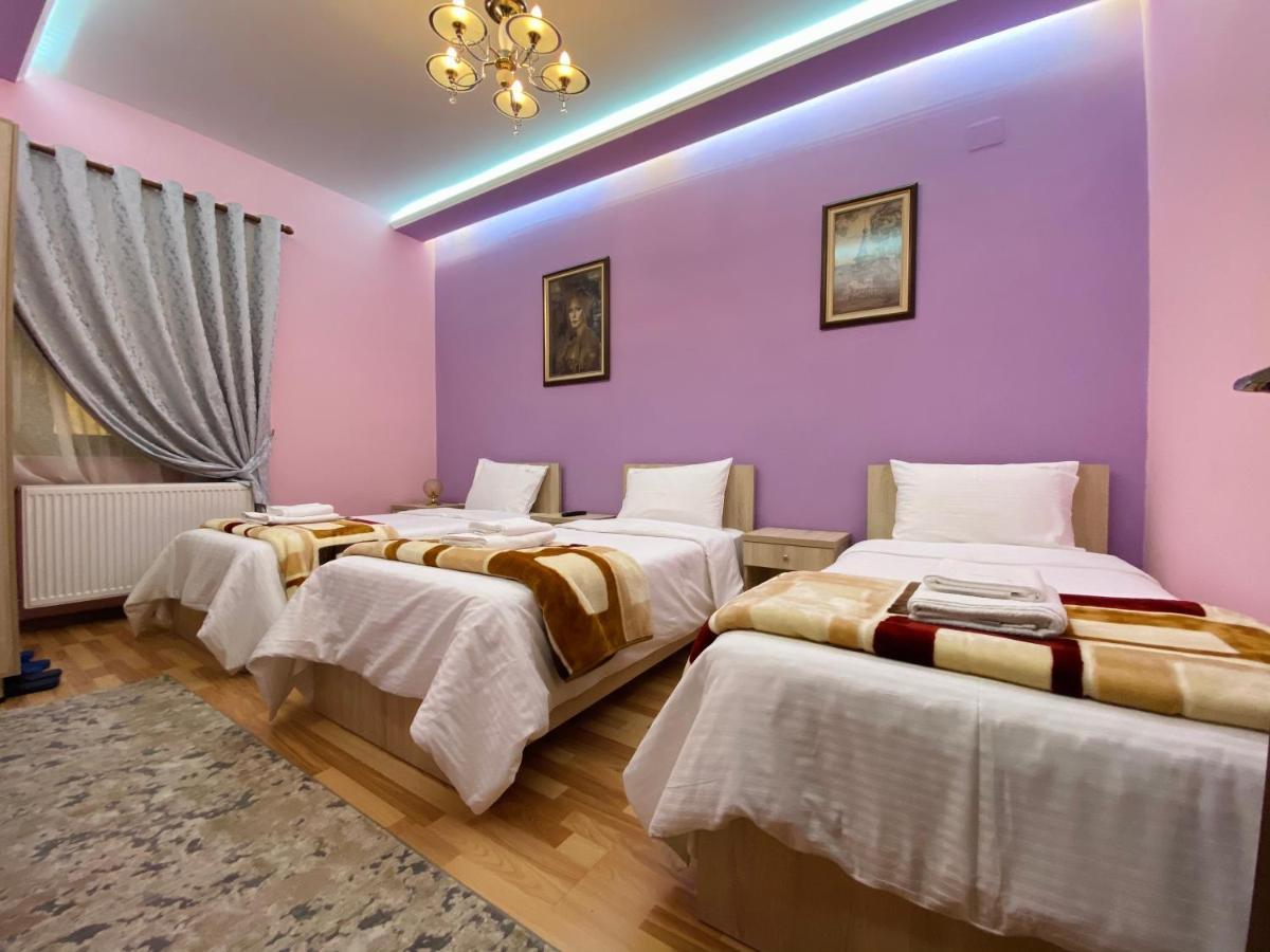 Vila A Hotel Korce Ngoại thất bức ảnh
