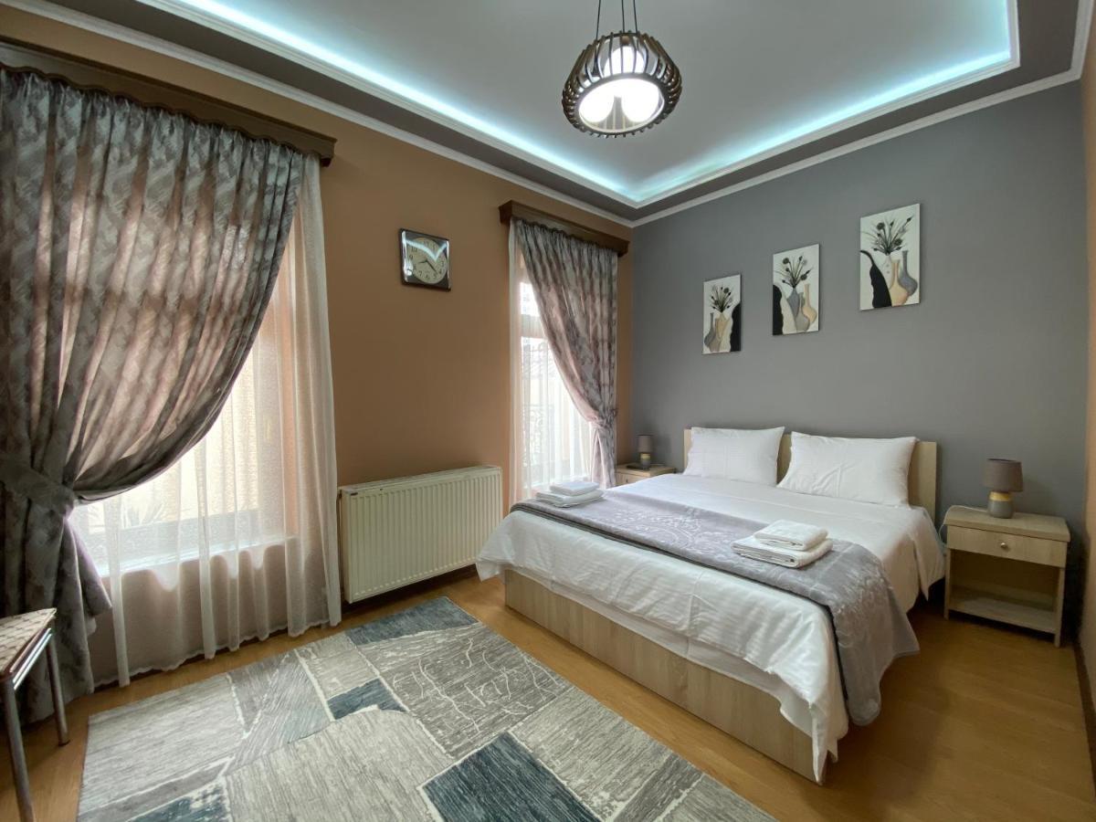 Vila A Hotel Korce Ngoại thất bức ảnh