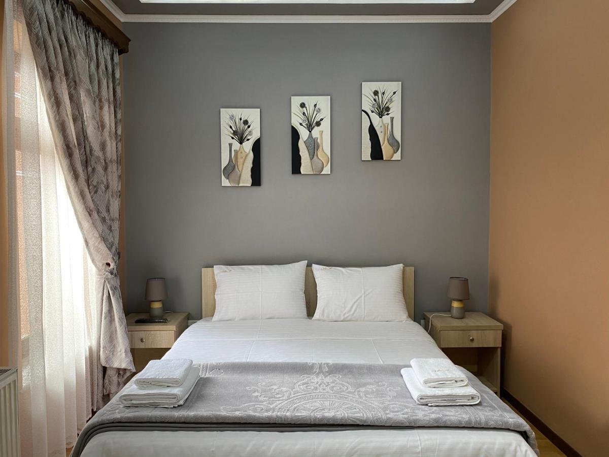 Vila A Hotel Korce Ngoại thất bức ảnh